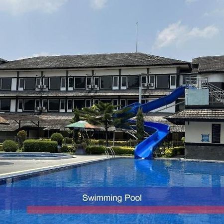 Hotel Parama Puncak Exteriér fotografie