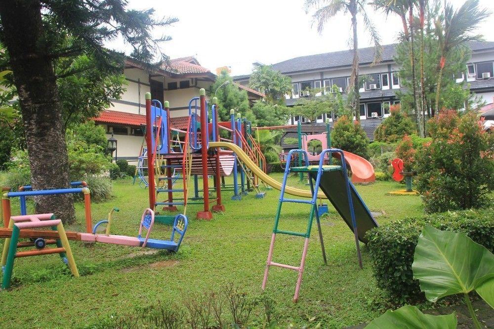 Hotel Parama Puncak Exteriér fotografie